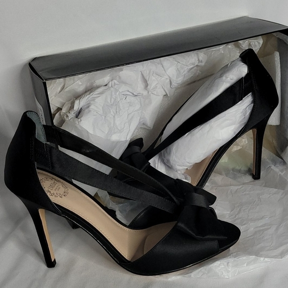 I. Miller Satin Bow Black 4 Inche High Heel - Picture 2 of 14